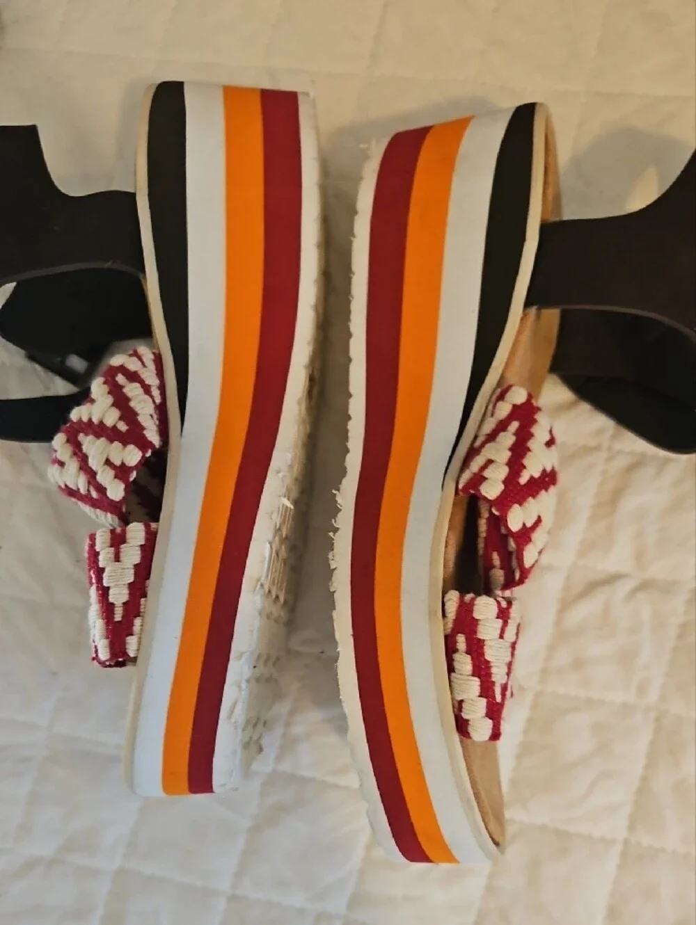 Women’s Sz 10 Platform Sandals with Red & White Woven Straps